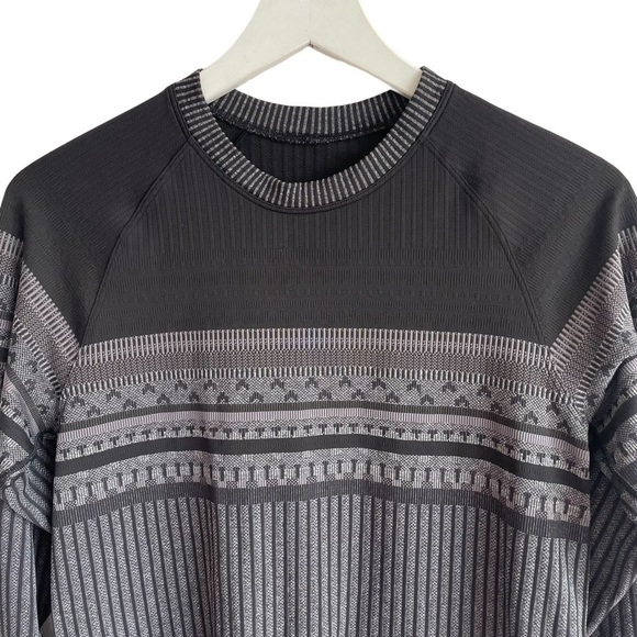 Lululemon Rest Less Pullover, Relaxed, Titanium/Black, Size S - Picture 7 of 10